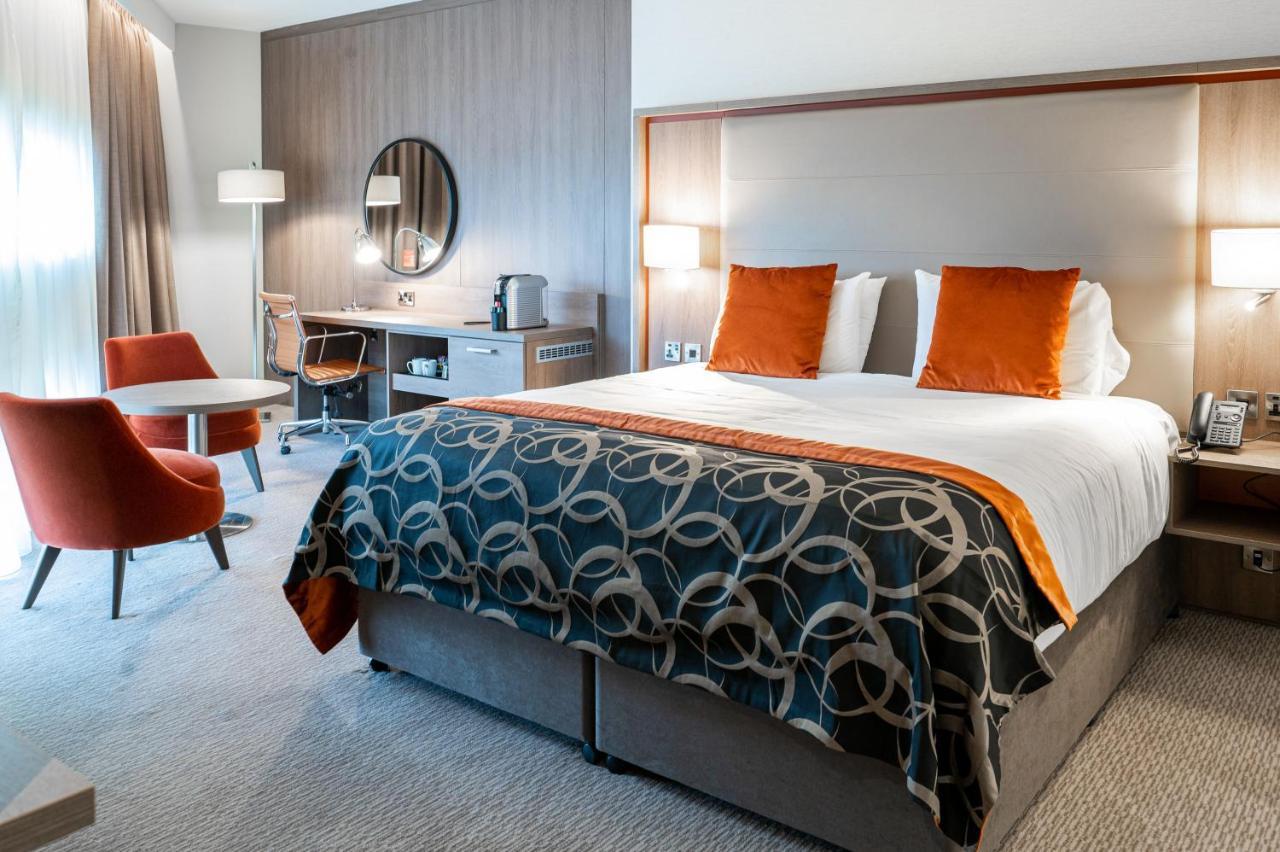 Clayton Hotel