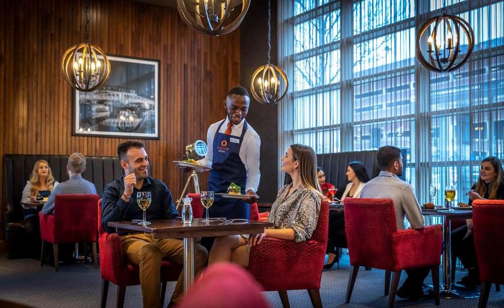 Clayton Hotel 4*