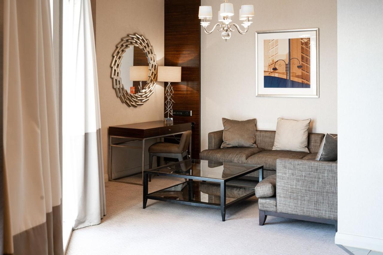 Clayton Hotel 4*